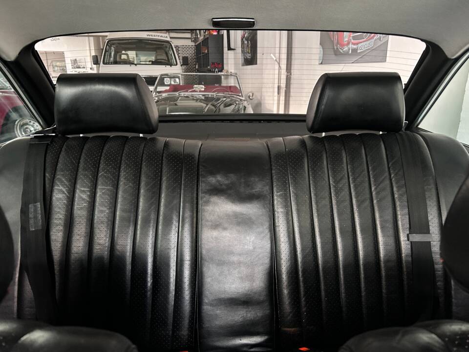 Image 14/47 of NSU Ro 80 (1976)