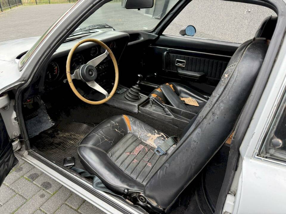 Bild 9/36 von Opel GT 1900 (1971)