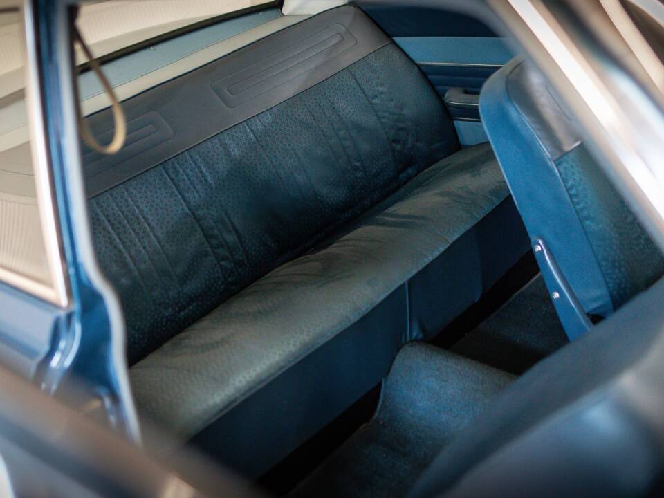 Image 20/26 of Ford Taunus 17m 1700 (1965)