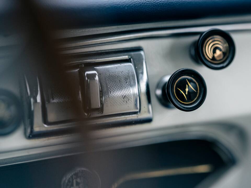 Bild 36/40 von Alfa Romeo Giulietta Sprint (1959)