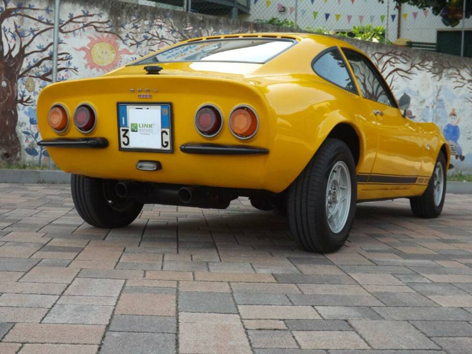 Image 10/50 of Opel GT/J 1900 (1973)