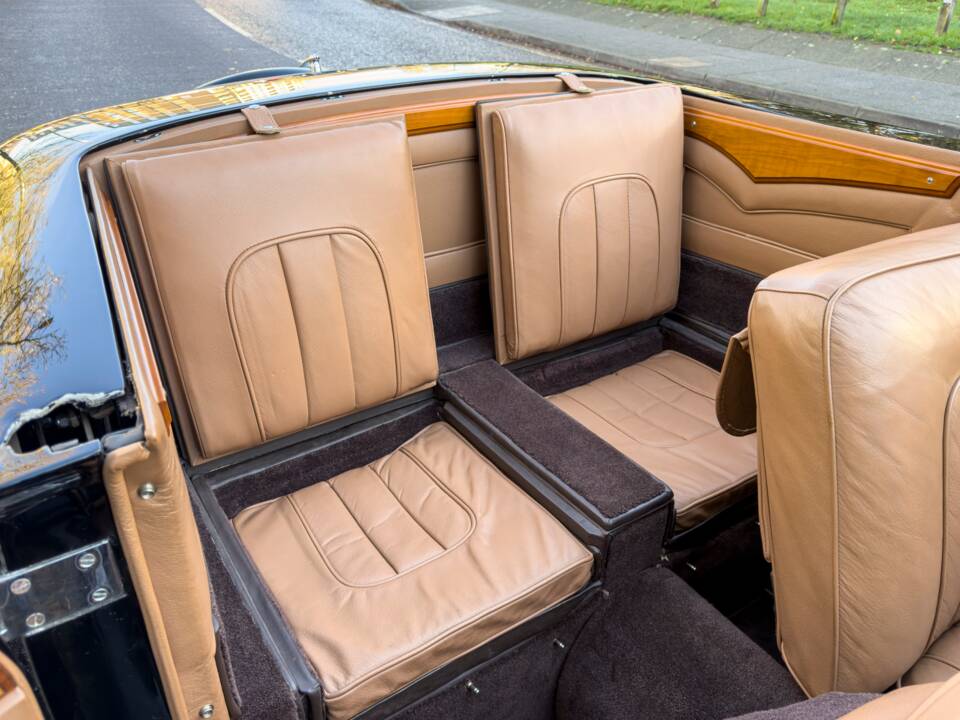 Image 19/21 of Alvis 4.3 Liter Convertible (1938)