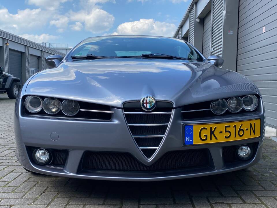 Image 2/6 of Alfa Romeo Spider 3.2 V6 Q4 (2006)