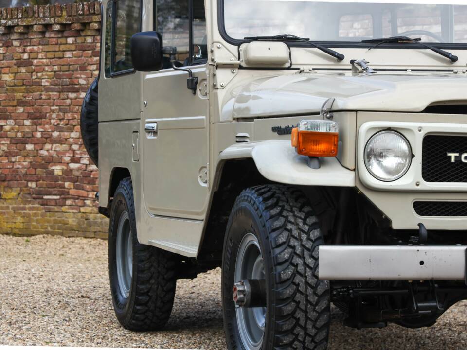 Image 45/50 of Toyota Land Cruiser BJ 40 (1980)