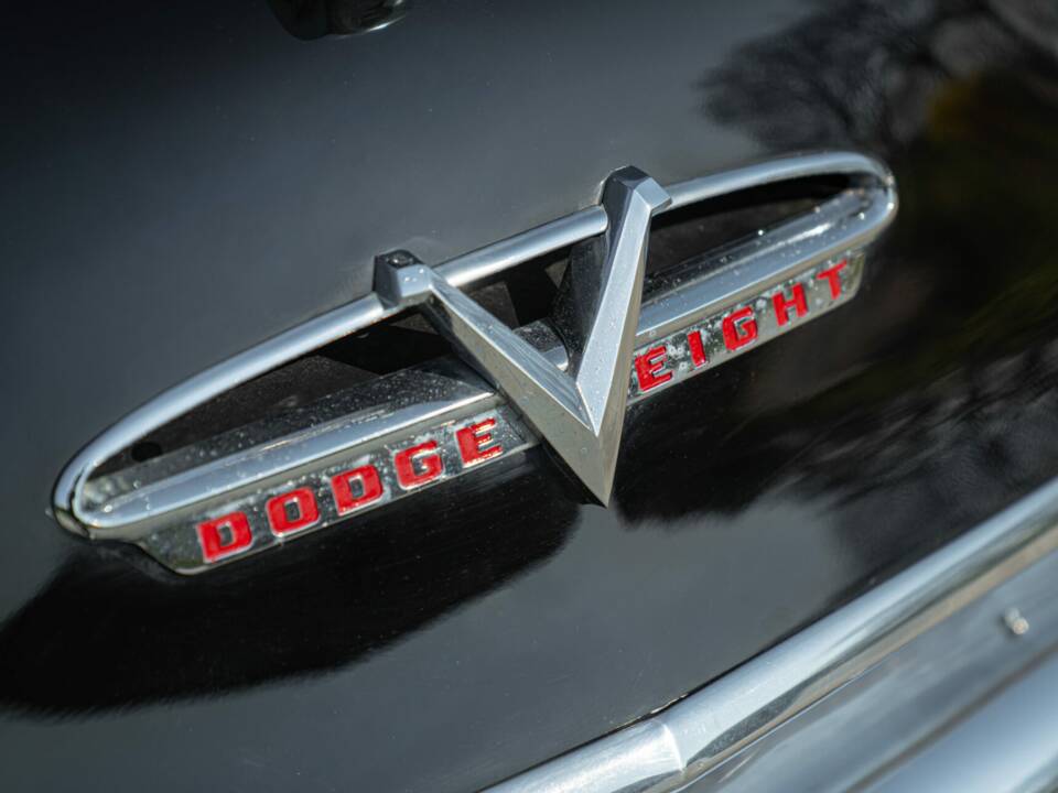 Image 10/50 of Dodge Coronet "Red Ram" (1953)