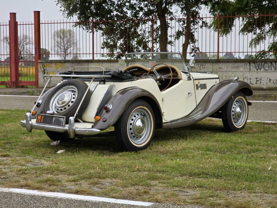 Bild 24/50 von MG TF (1954)