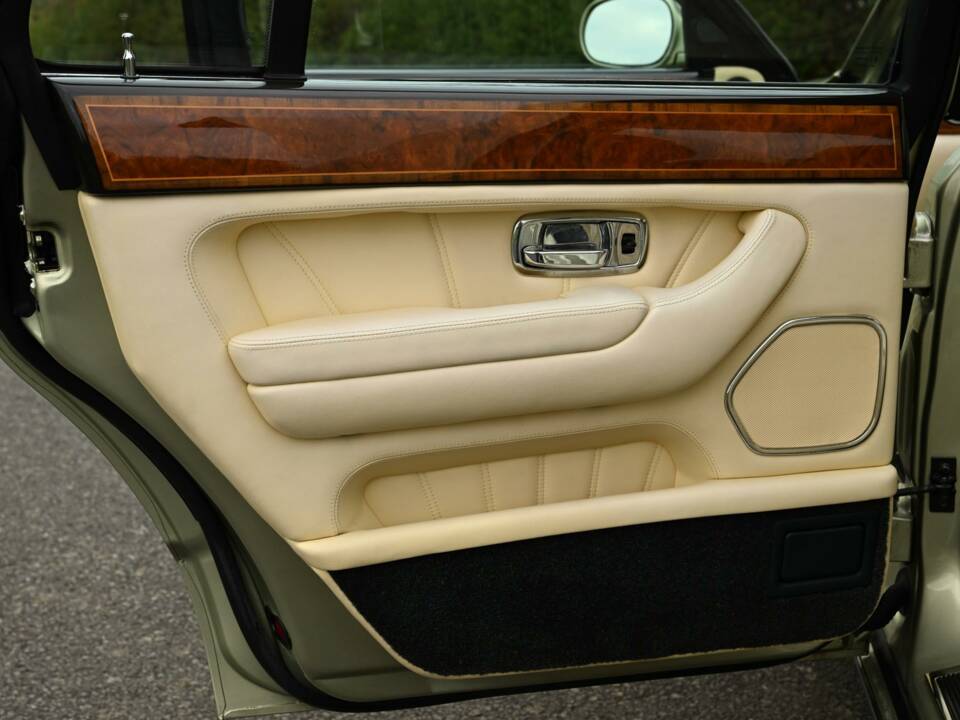 Bild 30/50 von Rolls-Royce Silver Seraph (1998)