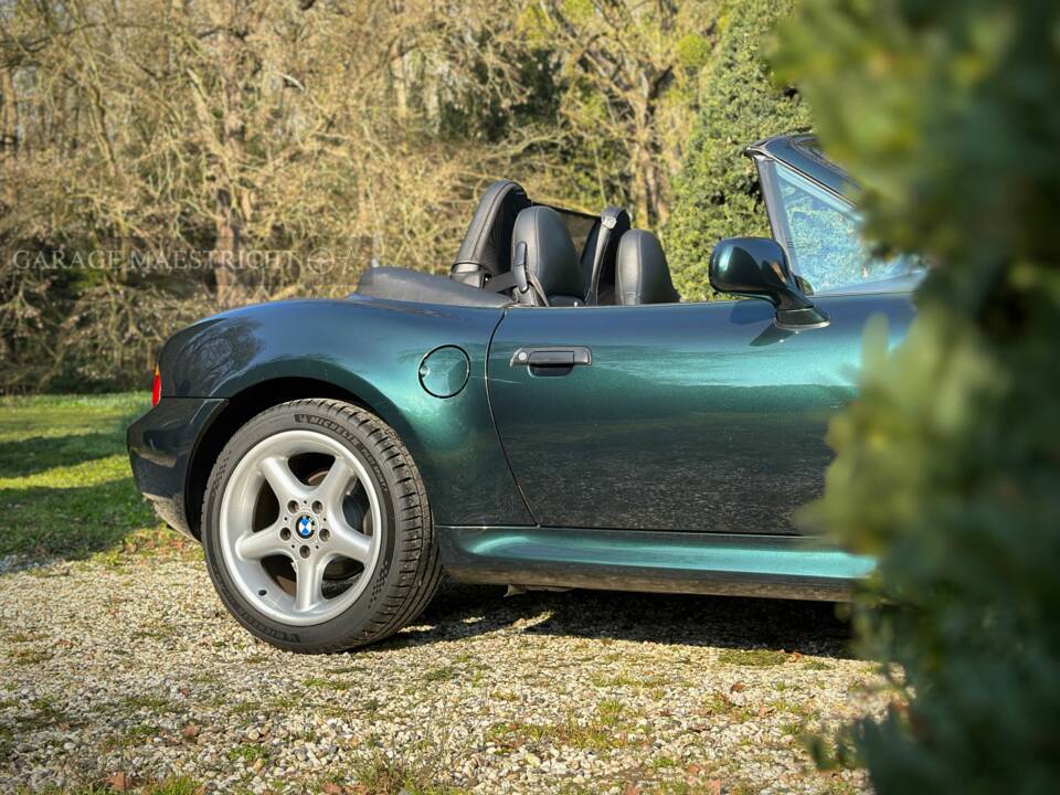 Immagine 5/93 di BMW Z3 2.2i (2002)