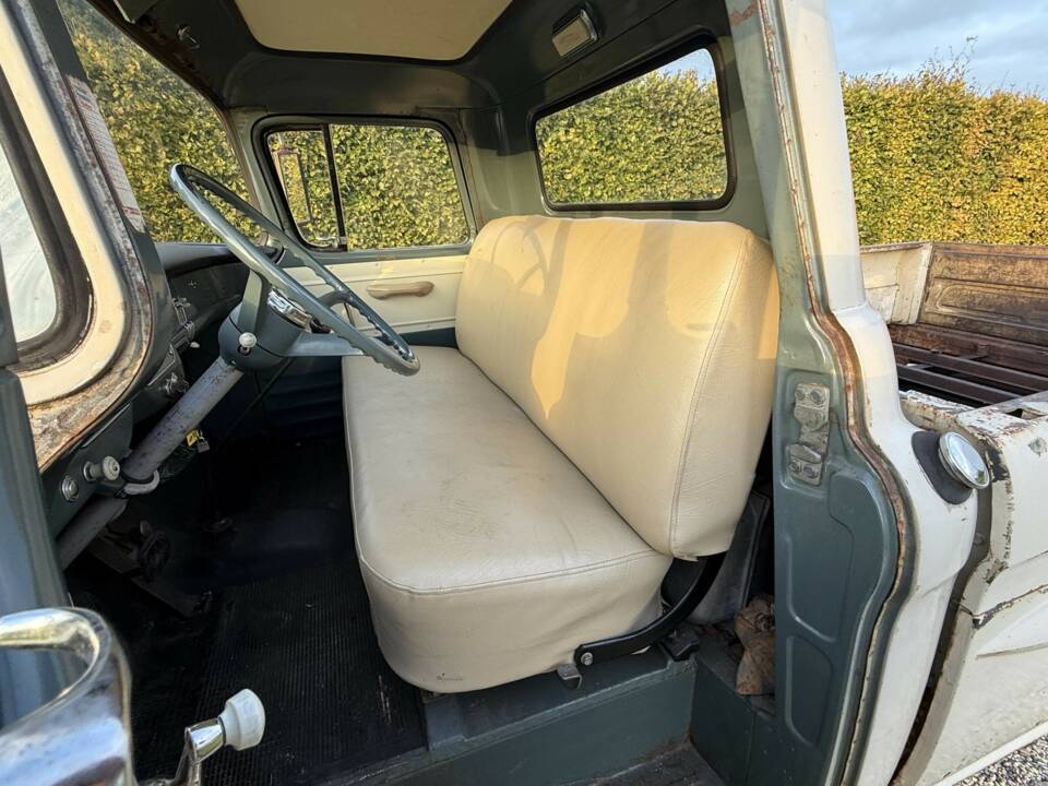 Bild 10/28 von GMC 3100 ½-ton (1959)