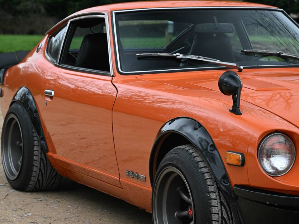 Image 28/50 of Datsun 280-Z (1977)