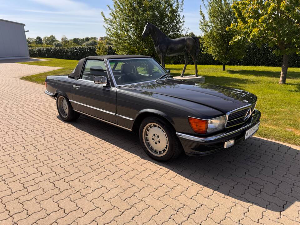 Imagen 2/93 de Mercedes-Benz 300 SL (1988)