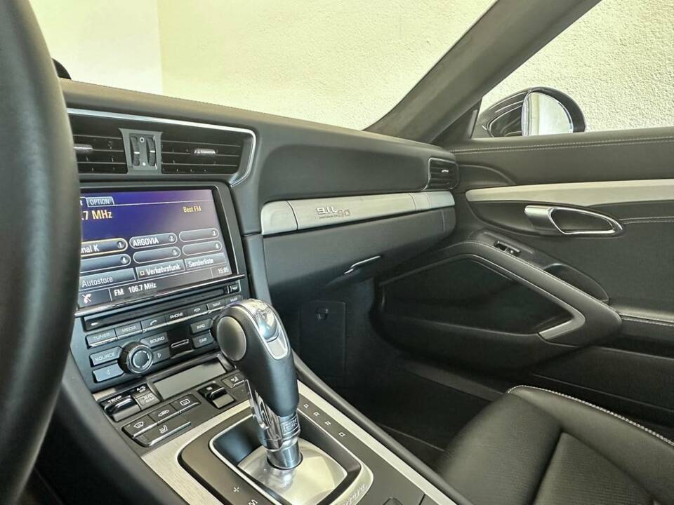 Afbeelding 16/22 van Porsche 911 Carrera S "50 Jahre 911" (2014)