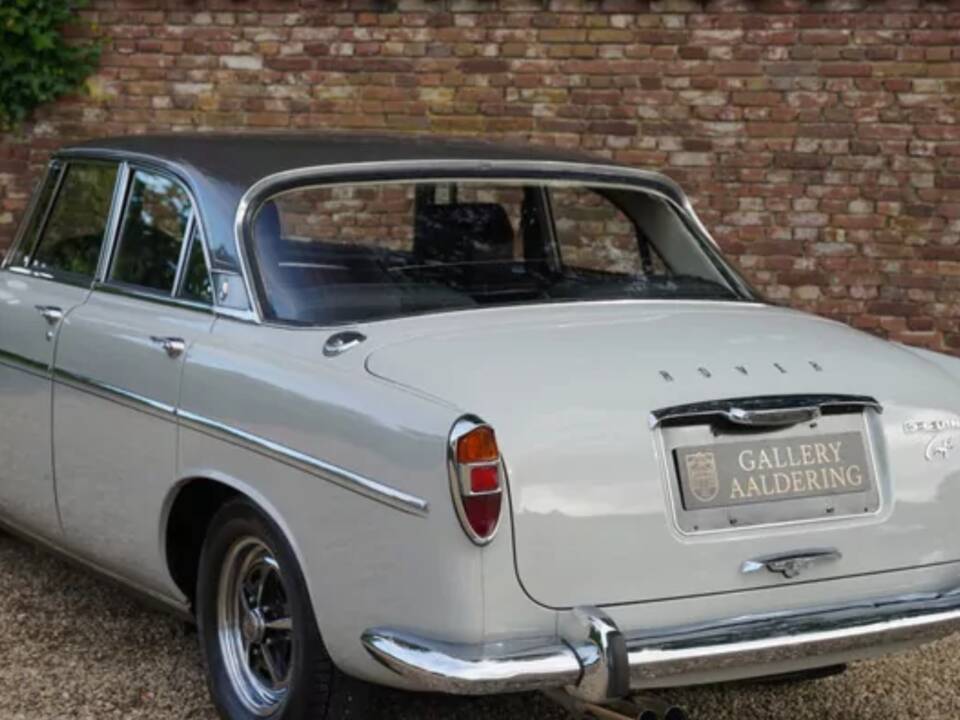 Image 8/37 of Rover 3.5 Litre Coupe (1970)