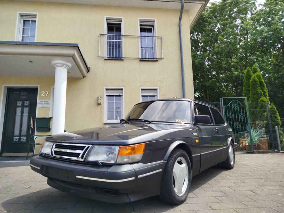 Image 1/51 of Saab 900 Turbo (1991)