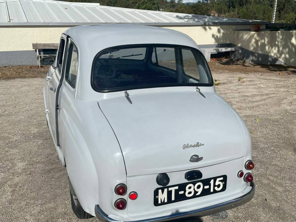 Image 3/51 of Austin A 35 (1959)