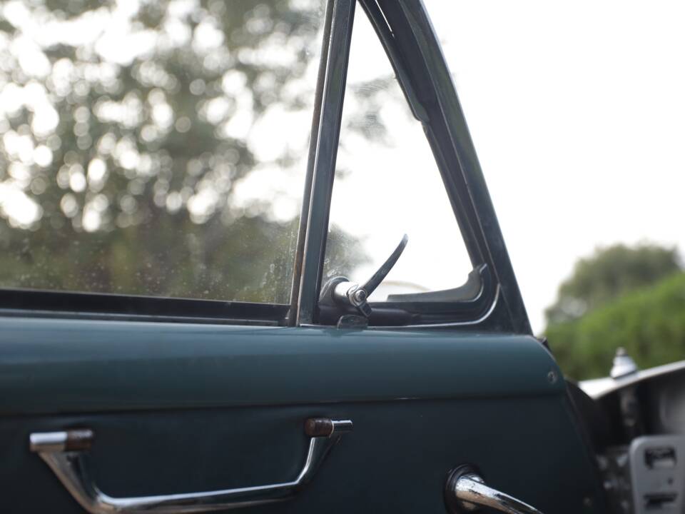 Image 47/50 de Porsche 356 B 1600 Super (1961)