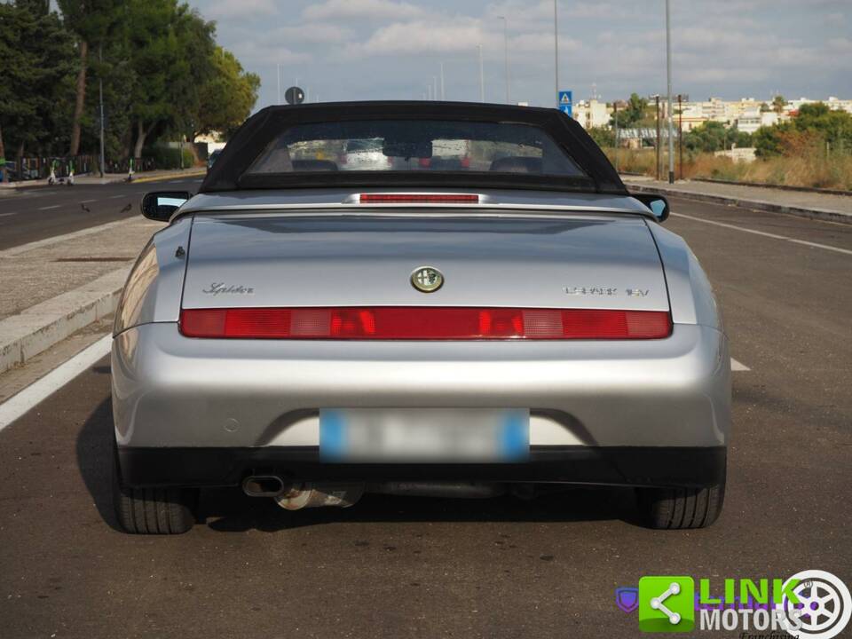 Afbeelding 8/40 van Alfa Romeo Spider 2.0 Twin Spark 16V (1996)
