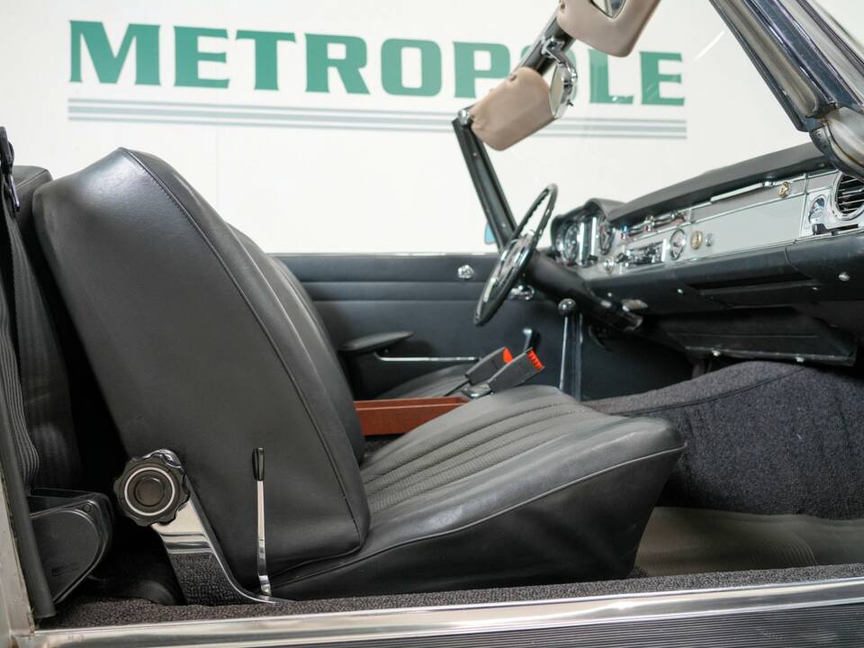 Bild 3/36 von Mercedes-Benz 230 SL (1966)