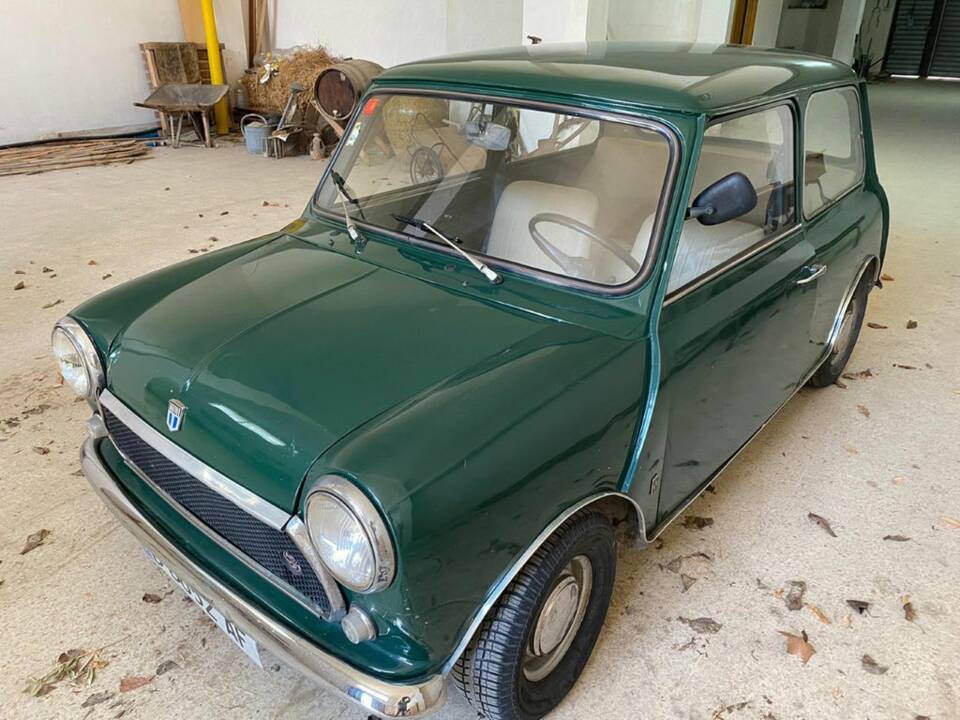 Image 4/8 de Leyland Authi Mini 850 (1973)