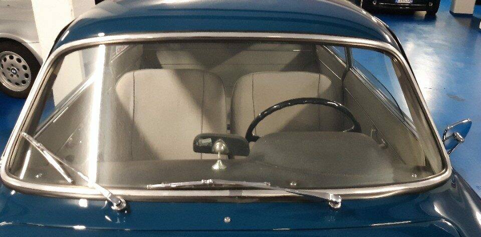 Image 21/33 of Alfa Romeo Giulia 1600 Sprint (1963)