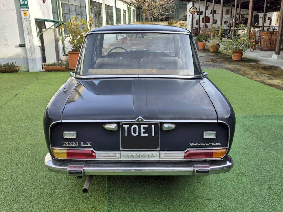 Afbeelding 21/63 van Lancia Flavia 2000 (1970)