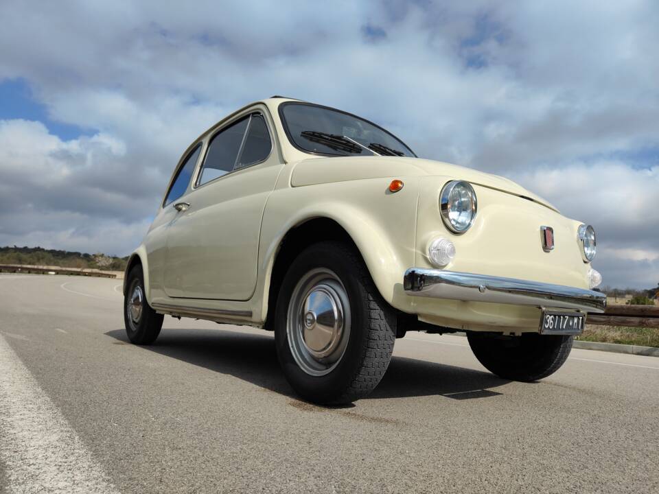 Image 8/21 of FIAT 500 L (1971)