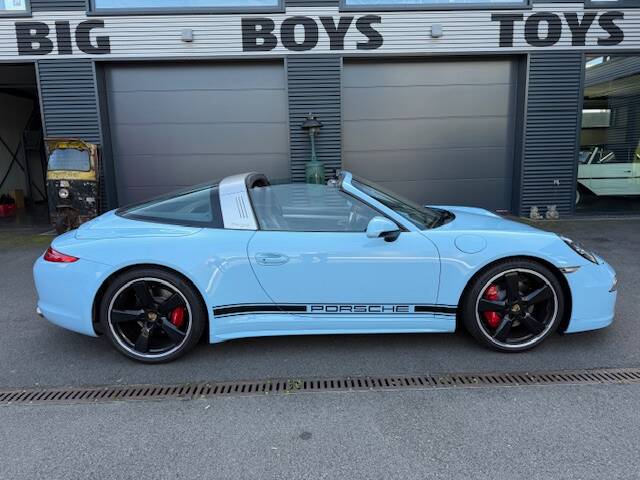 Immagine 6/27 di Porsche 911 Targa 4 GTS (2015)