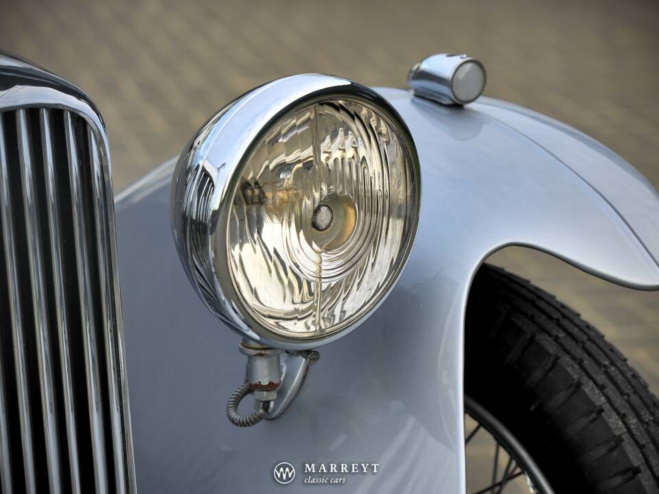 Image 7/22 of AC Six 16/80 (1936)