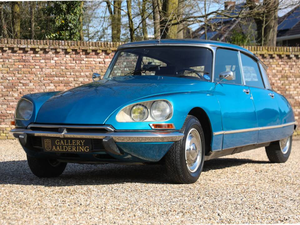 Immagine 7/50 di Citroën DS 23 Pallas IE (1973)