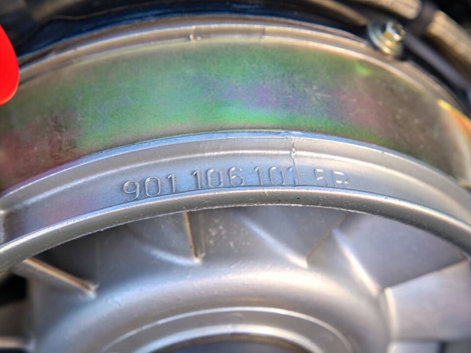 Image 22/76 of Porsche 911 2.4 T (1973)