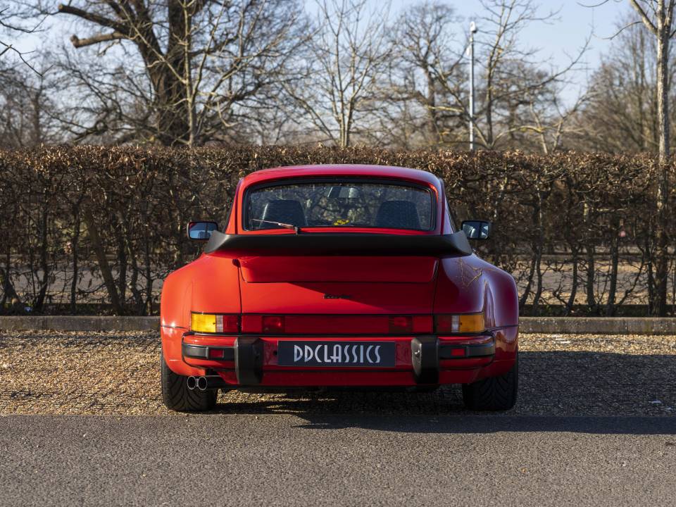 Bild 6/30 von Porsche 911 Turbo 3.3 (1988)