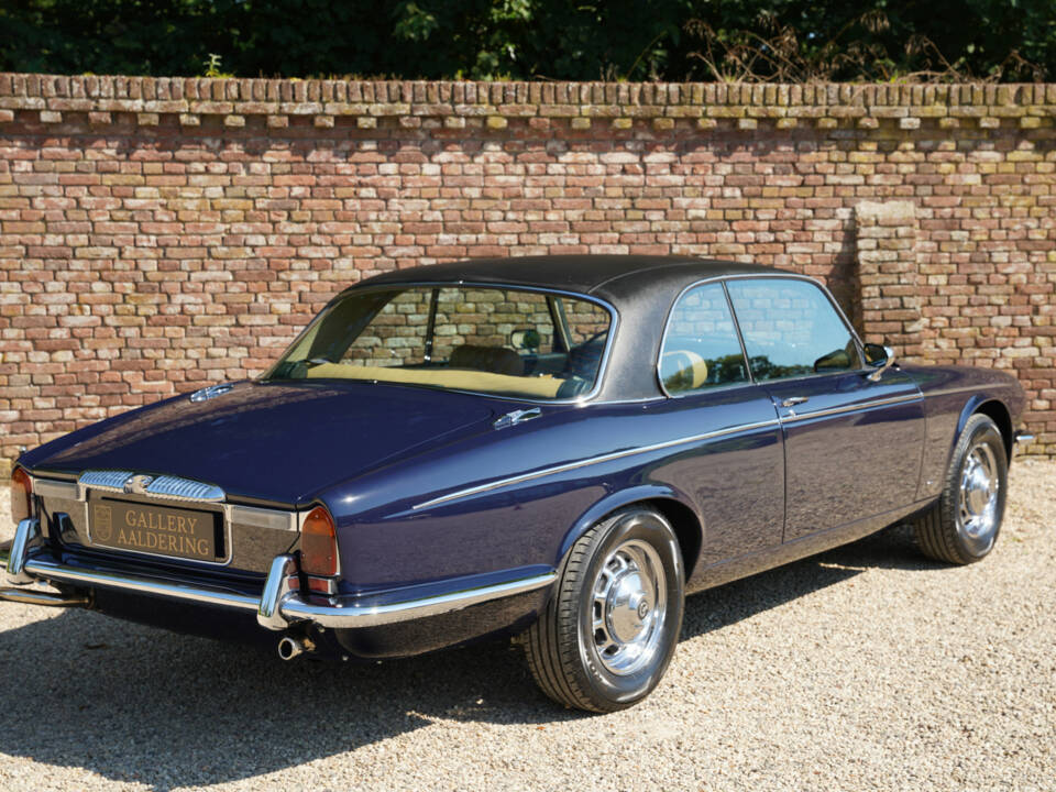 Image 47/50 de Jaguar XJ 6 C 4.2 (1977)