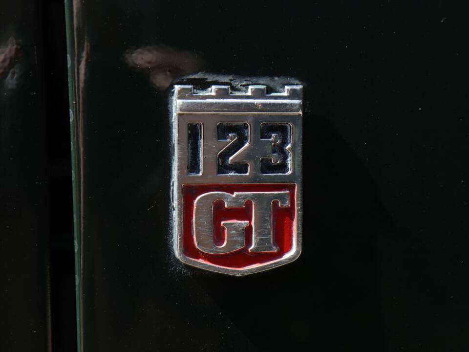 Bild 7/20 von Volvo P 123 GT (1967)