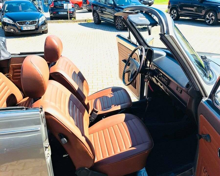 Immagine 17/20 di Volkswagen Käfer 1303 (1978)