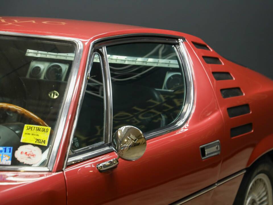 Bild 15/50 von Alfa Romeo Montreal (1972)
