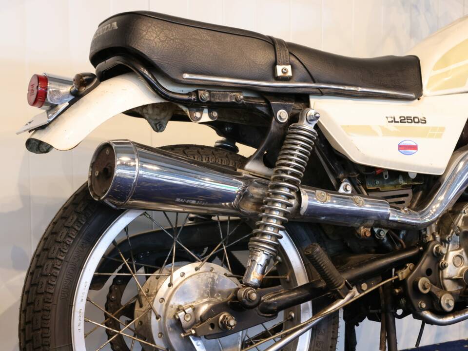Bild 6/26 von Honda CL 250 S (1900)