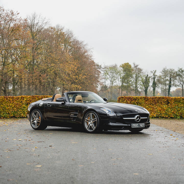 Image 23/100 de Mercedes-Benz SLS AMG Roadster (2011)