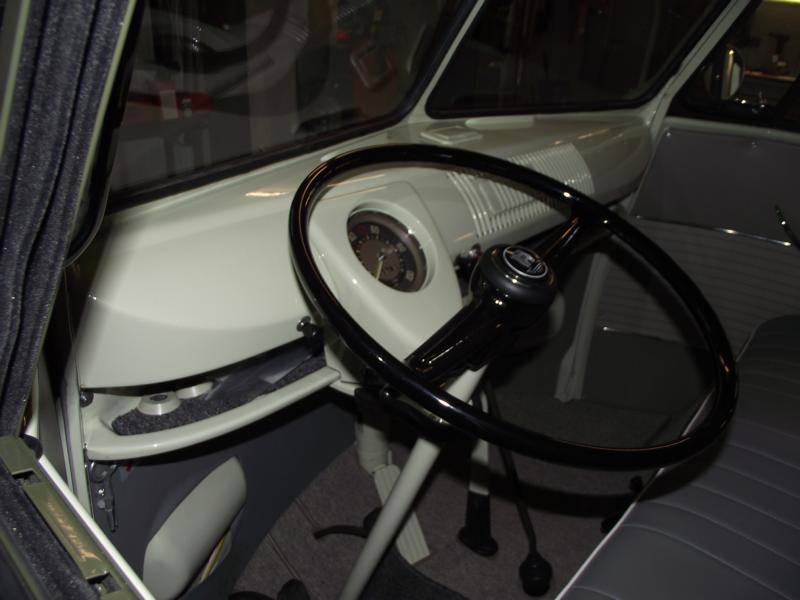 Imagen 20/34 de Volkswagen T1 Kombi (1957)