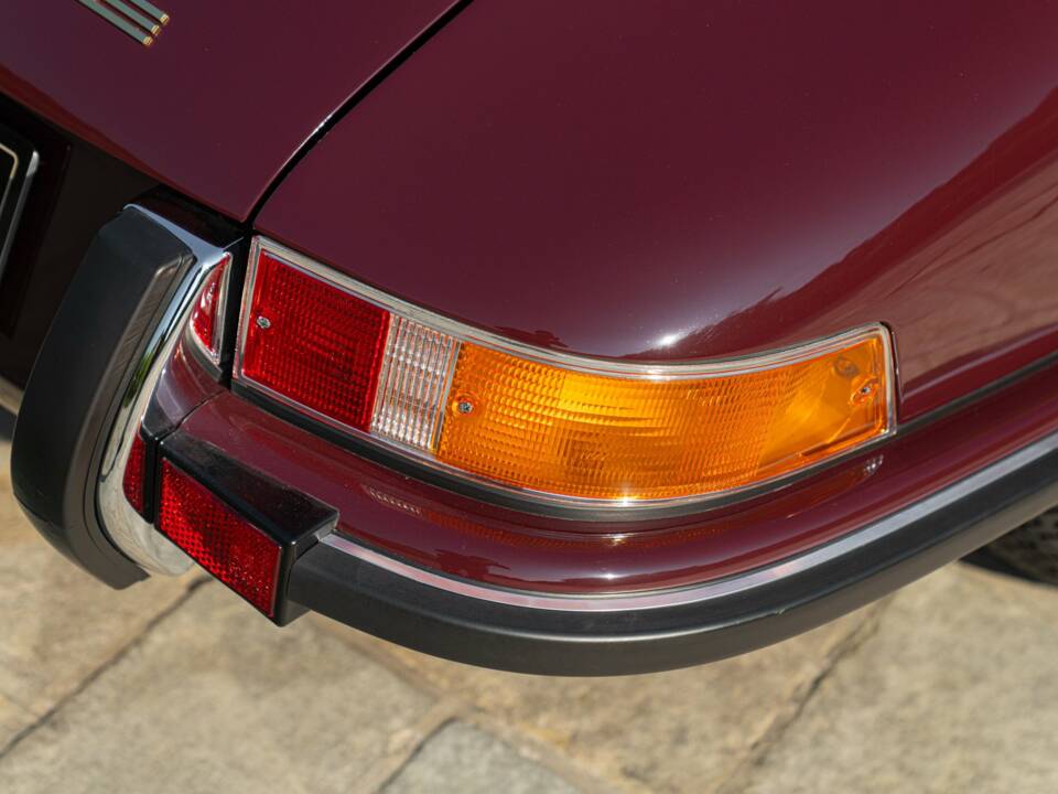 Image 26/50 of Porsche 911 2.2 S (1971)