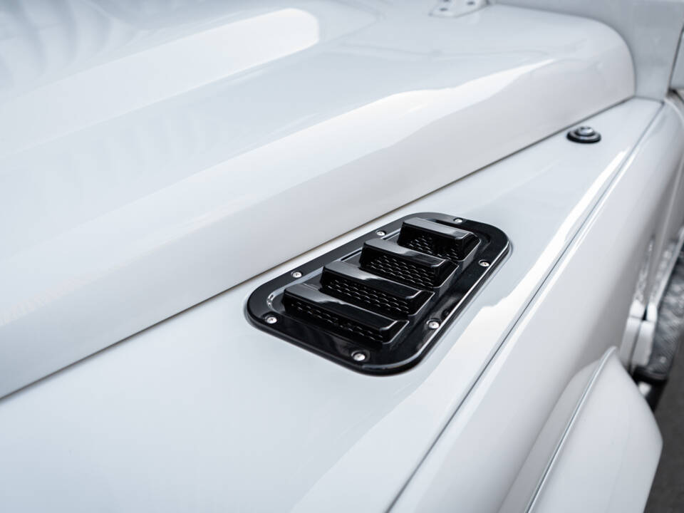 Image 15/66 of Land Rover Defender 90 TD4 (2007)