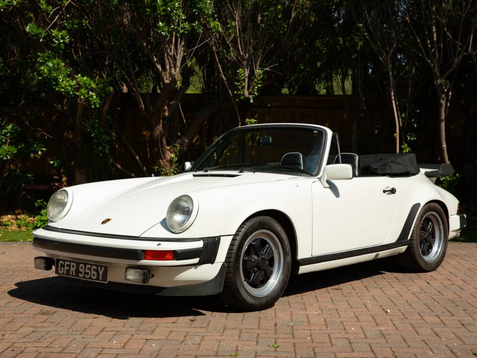 Image 30/35 of Porsche 911 SC 3.0 (1983)