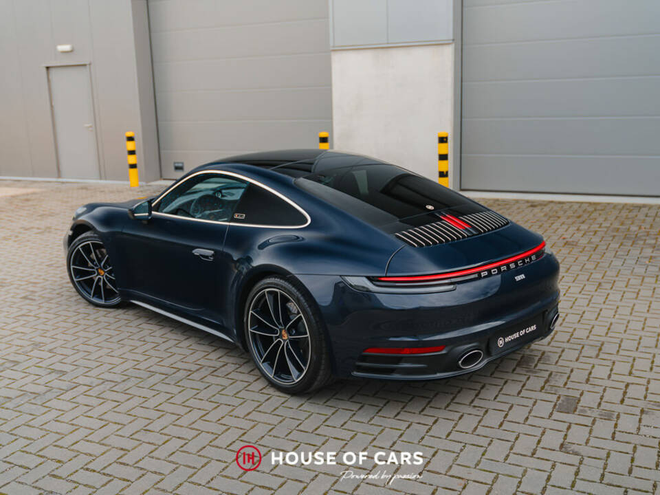 Image 8/50 de Porsche 911 Carrera 4S &quot;Belgian Legend Edition&quot; (2020)