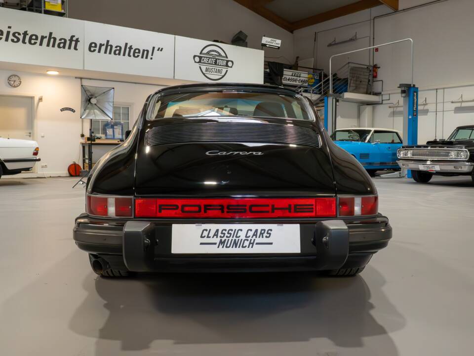 Image 5/38 of Porsche 911 Carrera 3.2 (1986)
