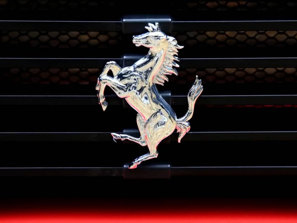 Image 14/18 of Ferrari 512 TR (1993)