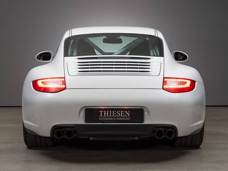 Imagen 12/46 de Porsche 911 Carrera GTS (2011)