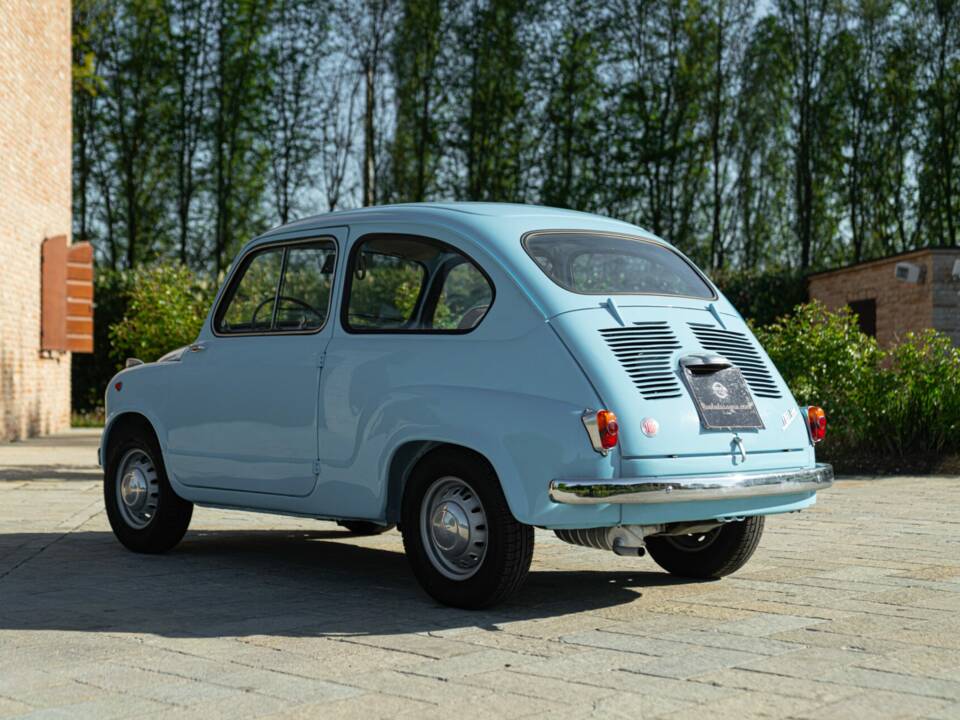 Image 7/49 of FIAT 600 (1957)