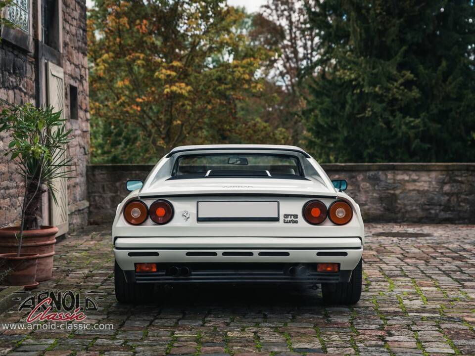 Imagen 14/65 de Ferrari 208 GTS Turbo (1987)