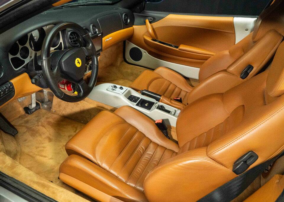 Immagine 2/8 di Ferrari 360 Modena (2001)