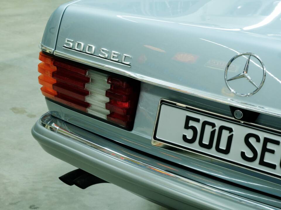 Image 20/50 of Mercedes-Benz 500 SEC (1982)