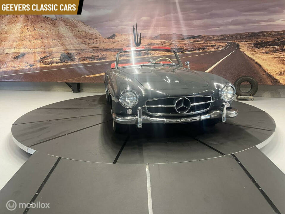 Image 36/50 of Mercedes-Benz 190 SL (1961)